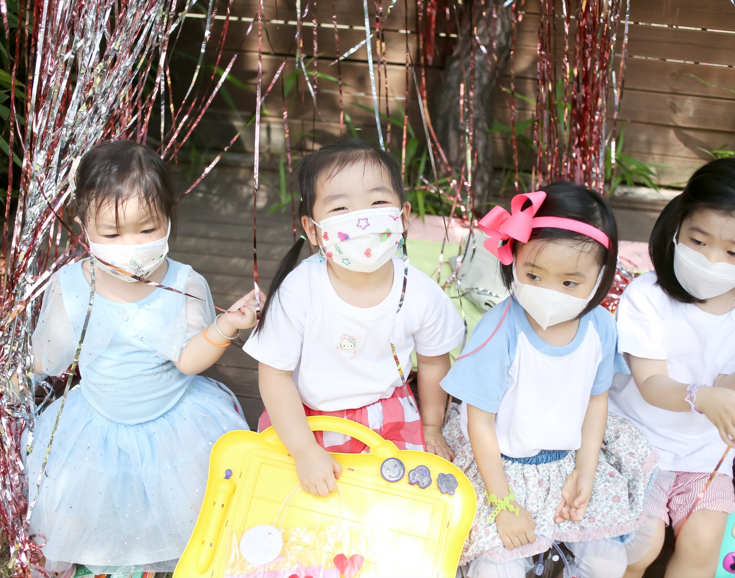 아르테 잉글리시 스튜디오 원어민 교사 3명 상주 수업